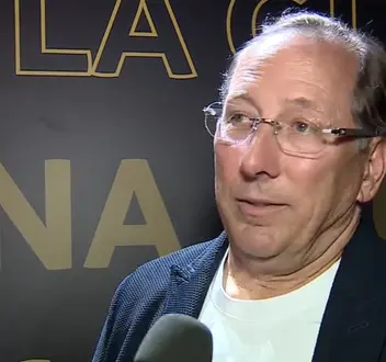 John Textor diz que ganhou ação nos EUA e que segue dono da SAF Botafogo; ele busca reconhecimento no STJ