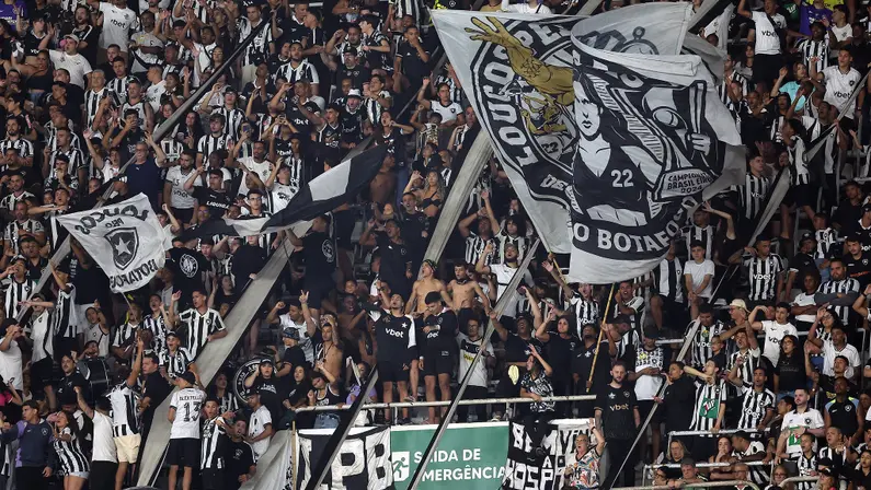Torcida em Botafogo x Chapecoense | Campeonato Brasileiro 2026