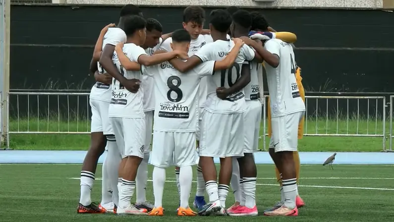Botafogo vence America nos pênaltis, mas segue fora do G-2 do Torneio Guilherme Embry Sub-16