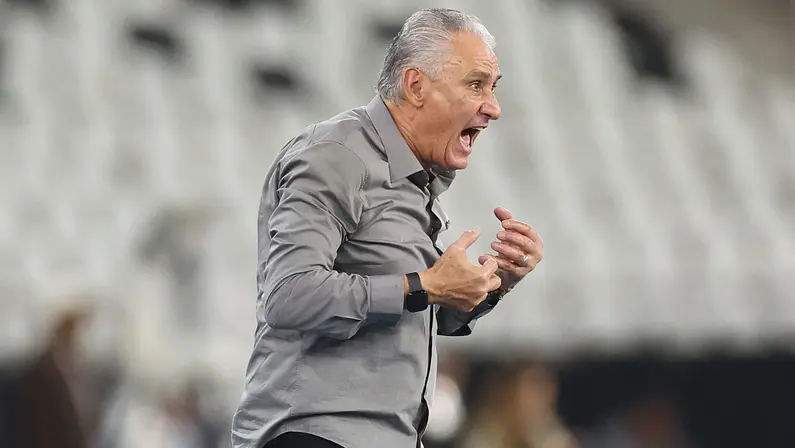Tite destaca atmosfera do Estádio Nilton Santos e evita falar em ‘time ideal’: ‘O Botafogo é maior do que isso’