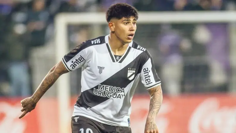 Mateo Peralta, meia do Danubio