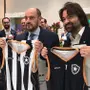 Presidente do Botafogo prestigia homenagem a governador em exercício do RJ com temática alvinegra