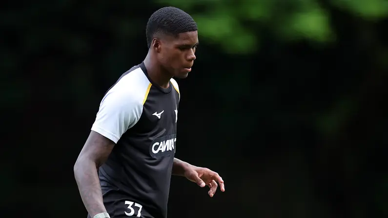 Kadir Barría no treino do Botafogo | Outubro 2026
