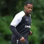 Botafogo tem que pagar multa de R$ 1 milhão se quiser escalar Júnior Santos contra o Atlético-MG