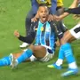 Grêmio vence Coritiba no fim, e Botafogo fica cinco pontos acima do Z-4 do Brasileirão