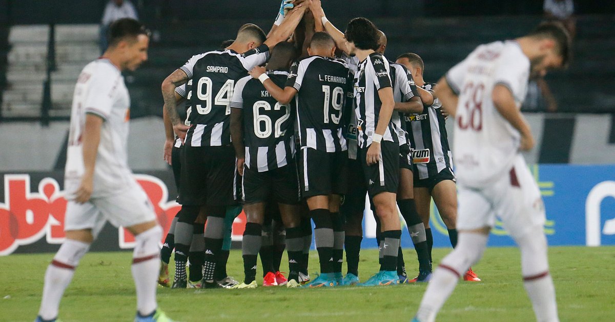 Comentarista ve al Botafogo en la carrera contra el Fluminense, pero dice: ‘Si pierden, la afición se reirá.  Estás esperando»