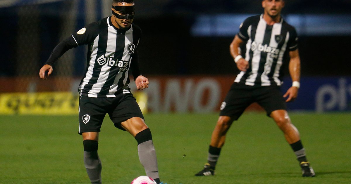 El PVC elogia a Jacob Montes y destaca el papel táctico de Rafael en la victoria del Botafogo sobre el Avai: ‘Fue el hombre más desarmado del partido’