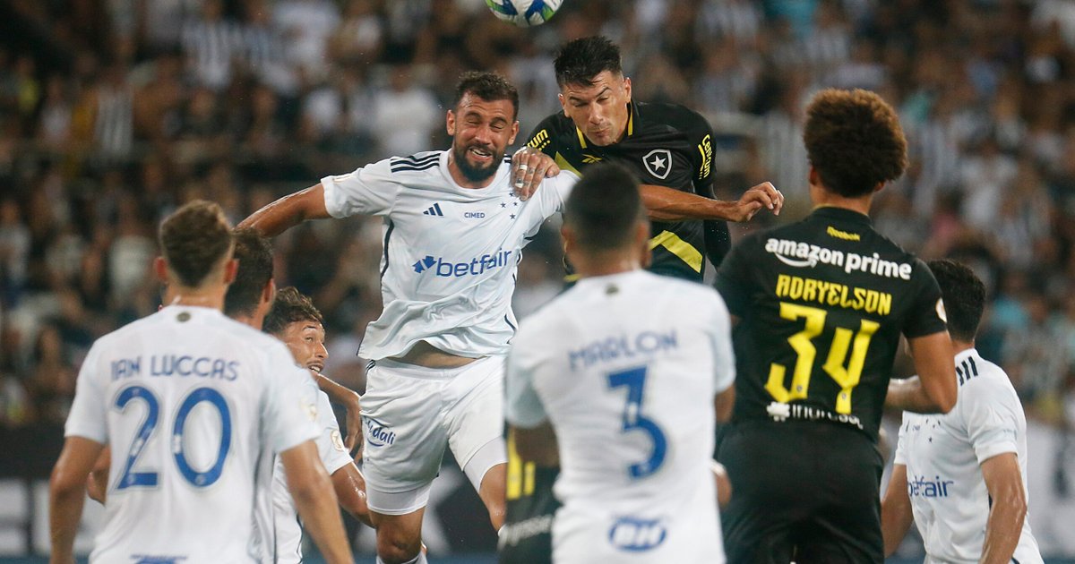 Botafogo Draws with Cruzeiro and Ends Title Hopes: Brazilian Championship Update