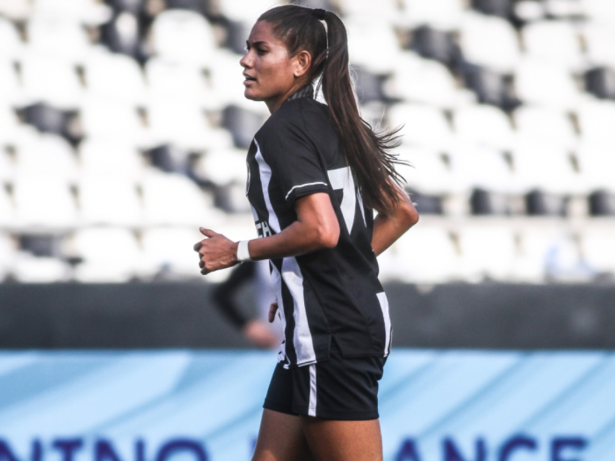 Brasileiro Feminino: Corinthians bate Cresspom em jogo 100 de