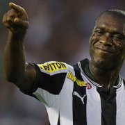 Seedorf revela por que recusou faixa de capitão no Botafogo: respeito a Jefferson