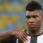 Botafogo deixa top 5 de vendas do futebol carioca com transferência de Paulinho para a Alemanha