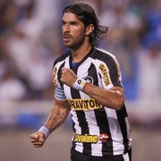 Loco Abreu oferece ajuda de graça e quer treinar no Botafogo na reta final do Brasileiro, revela ex-dirigente