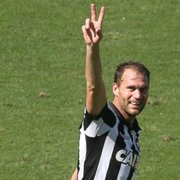 Joel Carli já tem status de ídolo no Botafogo