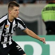 Após apenas 8 jogos no Botafogo, João Pedro retorna ao time B do Atlético-PR