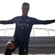 Dudu Cearense se despede do Botafogo: &#8216;Uma das temporadas mais difíceis da minha carreira&#8217;