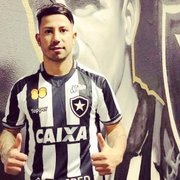 Leo Valencia tem renovação automática com Botafogo até 2020 e não pode assinar pré-contrato