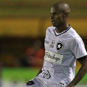 Três jogos e três funções diferentes: Rickson se torna curinga no Botafogo