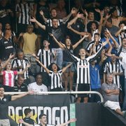 Botafogo amplia promoção: mais 1.500 mulheres terão entrada grátis contra o Corinthians