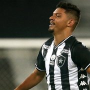 Igor Cássio pede passagem no Botafogo após golaço