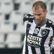 Carli e Cícero serão poupados pelo Botafogo em clássico; Pedro Raul não tem presença confirmada