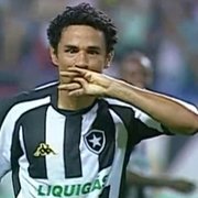 Túlio Lustosa relembra 2003 e torce por título: &#8216;Espero que Botafogo nunca mais visite a Série B&#8217;