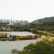 Empreiteira divulga novas fotos das obras de construção dos campos do CT do Botafogo