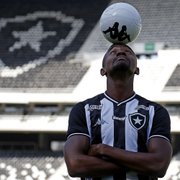 Renê Weber não confirma estreia, mas torce para Kalou jogar quarta no Botafogo: &#8216;É encantador ver&#8217;