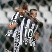 Estrela de Babi e Victor Luis ‘cachorro’: vídeo mostra destaques do Botafogo no empate contra o Fluminense