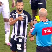 Atuação do árbitro mostra má vontade com o Botafogo. E o cartão do Gatito?