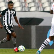 Kalou vence desconfiança no Botafogo e faz jornalista mudar de opinião: ‘Me surpreendeu e chegou muito bem’