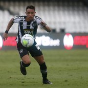 Botafogo: com faringite, Davi Araújo não viaja para enfrentar o Goiás
