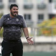 Novo diretor do Botafogo adota paciência com Barroca. Questão financeira pode frear saída