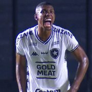 Negociação entre Botafogo e Cruz Azul tem indefinição e Kanu quer jogar contra o Fluminense