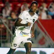 Botafogo recebe proposta de empréstimo de clube português por Matheus Babi, mas deve recusar
