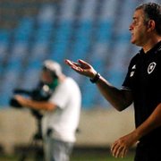 Chamusca celebra vitória do Botafogo com ‘autoridade’ e variações: ‘Feliz principalmente pelo comportamento’
