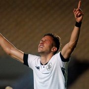 Matheus Frizzo celebra primeiro gol como profissional e estreia no Botafogo: ‘Emoção grande’