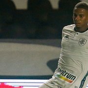 Chamusca explica Kayque no banco e opção por Rickson no Botafogo: ‘Faz também o corredor pela direita’