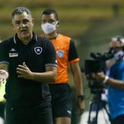 Chamusca aponta erros do Botafogo em empate e faz diagnóstico: ‘Faltou consistência defensiva’