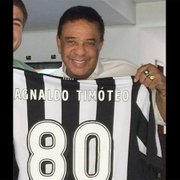 Ilustre torcedor do Botafogo, Agnaldo Timóteo morre de Covid-19 no Rio aos 84 anos