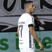 Torcedores do Botafogo em Natal acusam Felipe Ferreira de ter feito gesto obsceno; meia nega