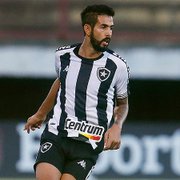 Jonathan Lemos entende decisão do Botafogo por não renovar contrato e se declara ao clube: ‘Agora vou estar como torcedor’