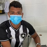 Base: Botafogo oficializa Lucas Goiano, fecha dois contratos de formação e espera anunciar mais reforços