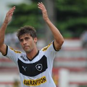 Fellype Gabriel: &#8216;Fase do Botafogo é um pouco mais complicada que a do Vasco&#8217;