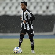 Ênio deixa jogo do sub-20 de maca, mas não preocupa Botafogo para sequência da Série B
