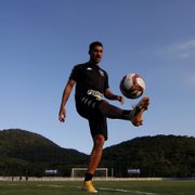 Marcinho inicia treinos no CRB à espera da rescisão contratual com o Botafogo