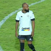 Pedrinho destaca vitória do Botafogo em jogo duro e elogia Chay: &#8216;Melhor em campo&#8217;