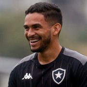 Pitacos: Marco Antônio não pode ser reserva no Botafogo; Daronco têm atuação lamentável, assim como diretoria do Goiás