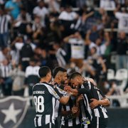 Análise: Botafogo tem caminho facilitado com expulsão, mas fez por merecer a vitória sobre o CRB