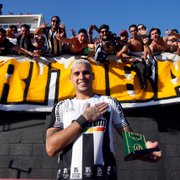 Rafael Navarro é eleito o craque do jogo e comemora título do Botafogo: ‘Missão cumprida’