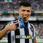 Ponte Preta entra em contato com Botafogo para tentar contratação de Ronald por empréstimo